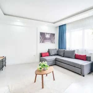Modern Flat Near Beach In Muratpasa , Antalya Turkey