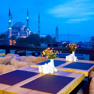 Perula & Provincia di Istanbul